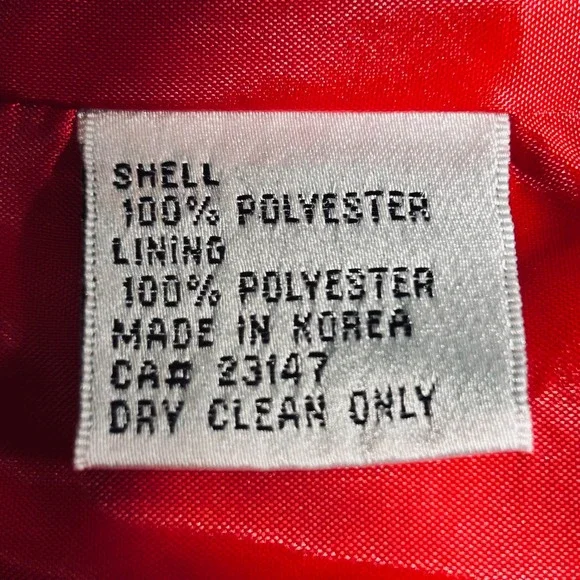 Talbots Petites Red Satin Square Neck Sleeveless Top Blouse Size 6P CA 23147 - Picture 7 of 7